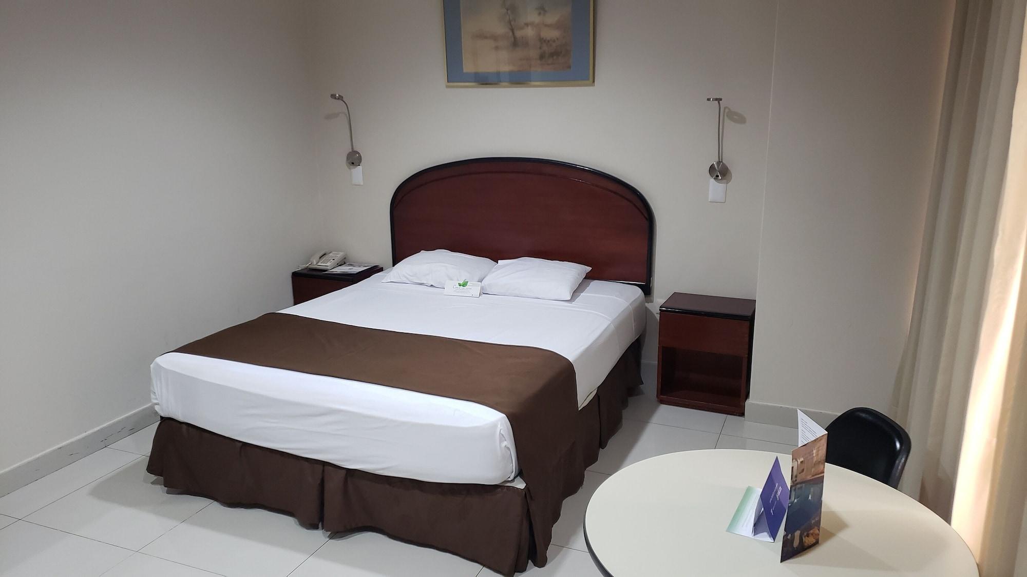 Hotel Ramada 3*