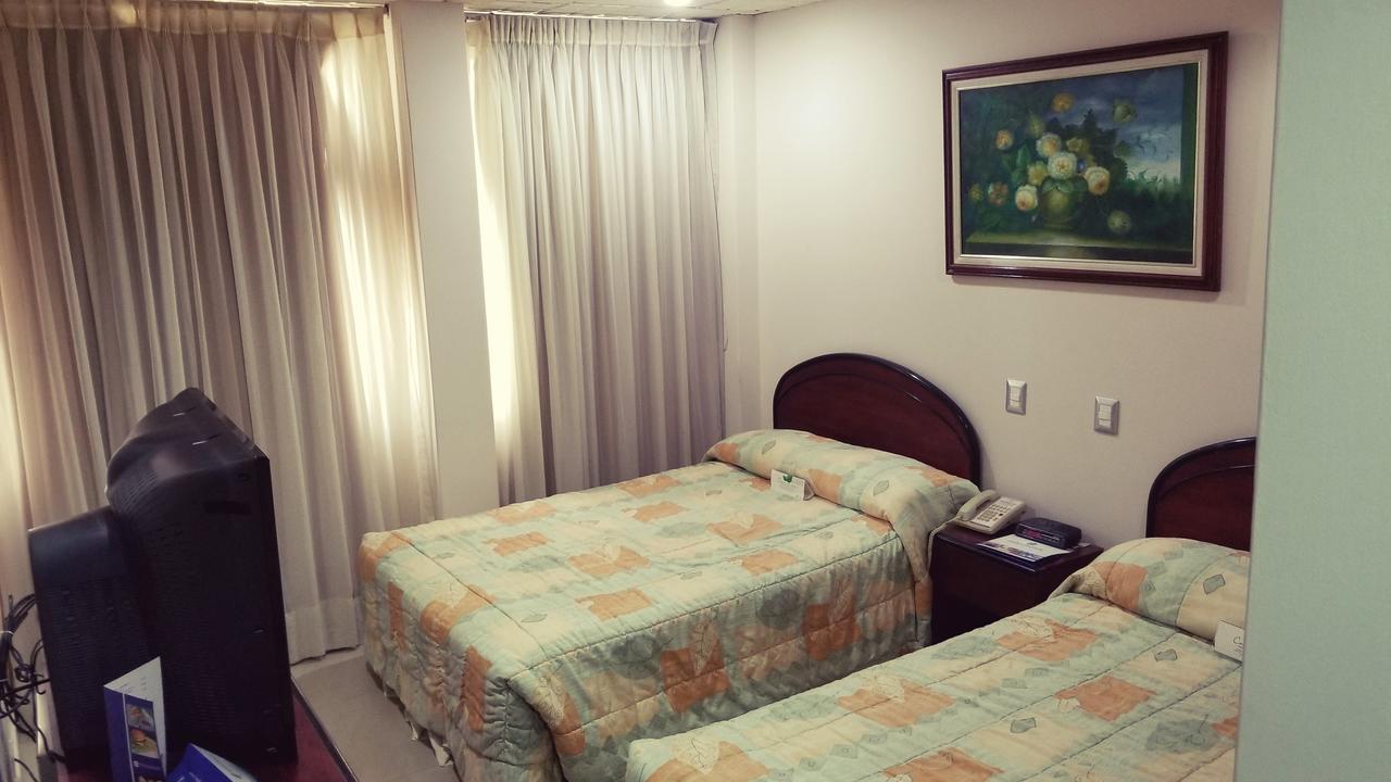 酒店 Ramada 3*